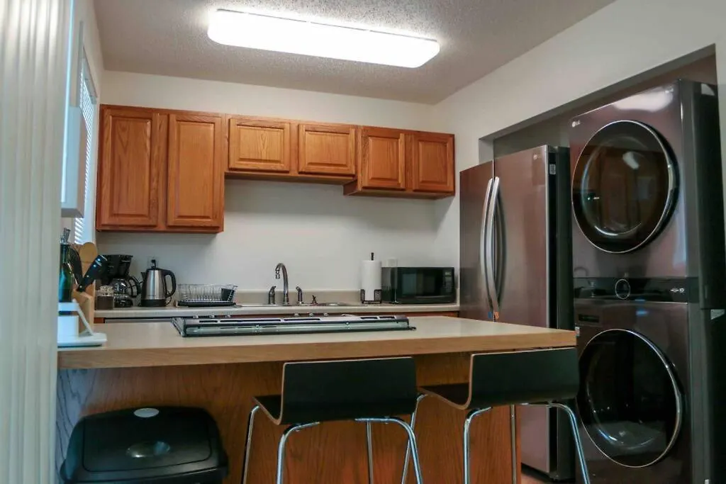 Amazing Entire House + Parking Apartment Portland United States